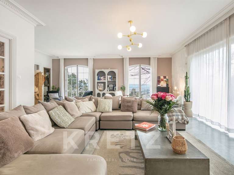 Maison La Côte-Saint-André - 6 chambres - 250m²
