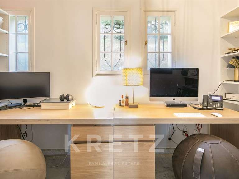 Maison La Côte-Saint-André - 6 chambres - 250m²