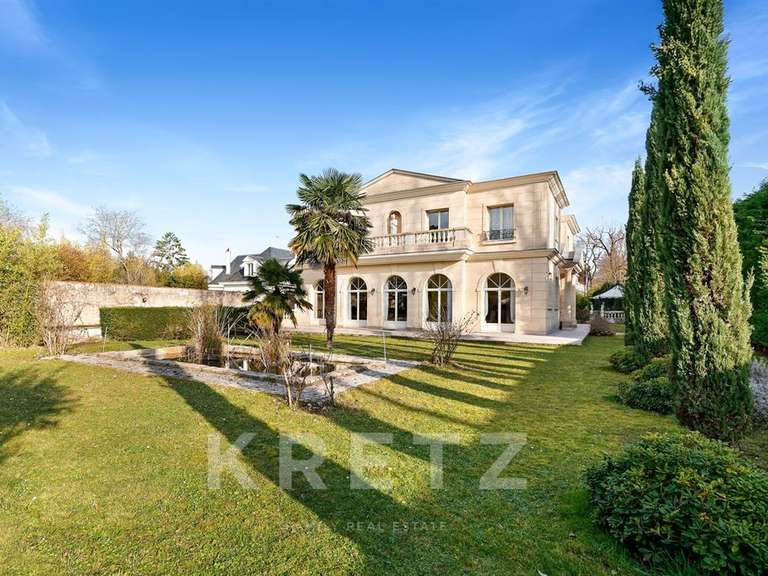 House Le Vésinet - 4 bedrooms - 380m²