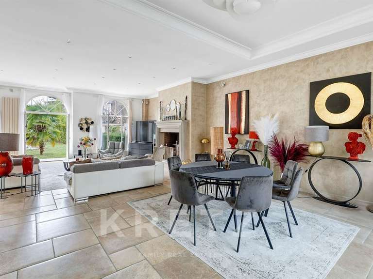 House Le Vésinet - 4 bedrooms - 380m²