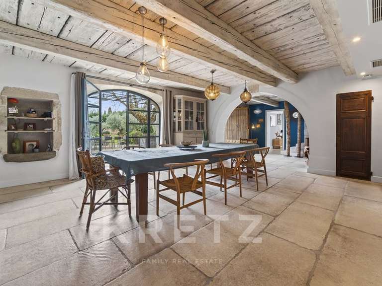 Maison Saint-Rémy-de-Provence - 7 chambres - 400m²