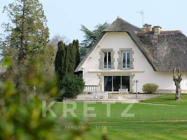 Maison Saint-Brieuc - 5 chambres - 320m²
