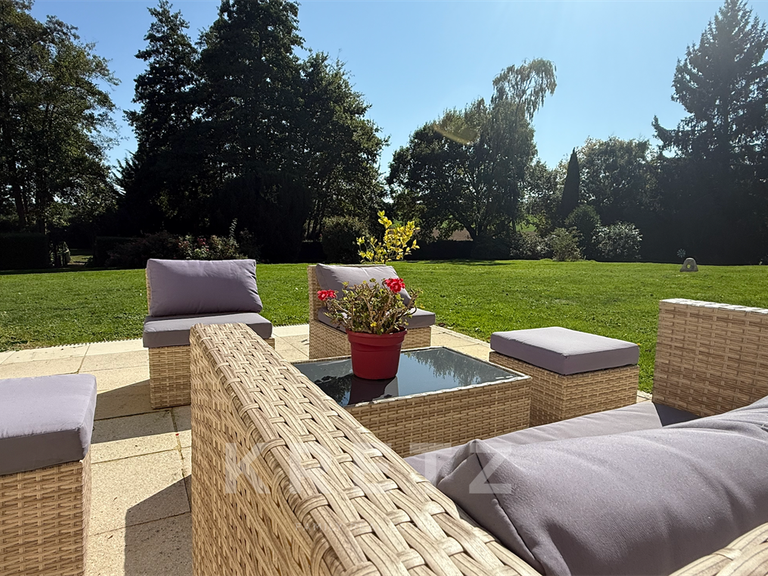 Maison Faverolles - 10 chambres - 583m²