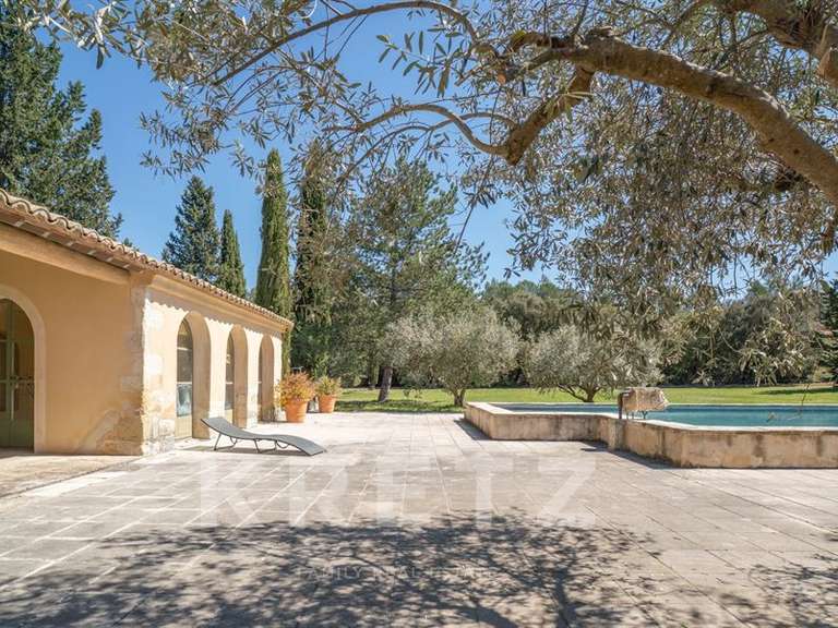 Maison Barbentane - 7 chambres - 431m²