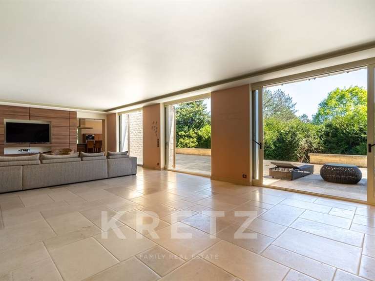 Maison Saint-Nom-la-Bretèche - 7 chambres - 500m²