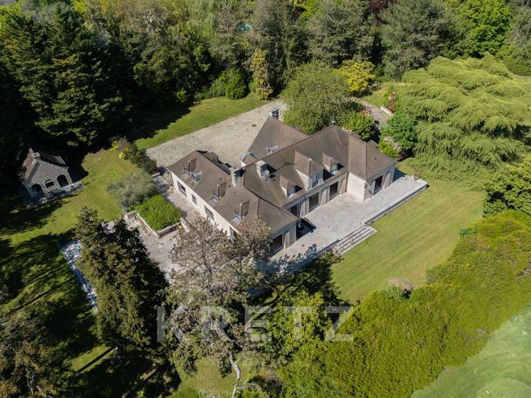 Maison Saint-Nom-la-Bretèche - 7 chambres - 500m²
