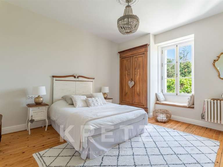 Maison Tresses - 10 chambres - 804m²