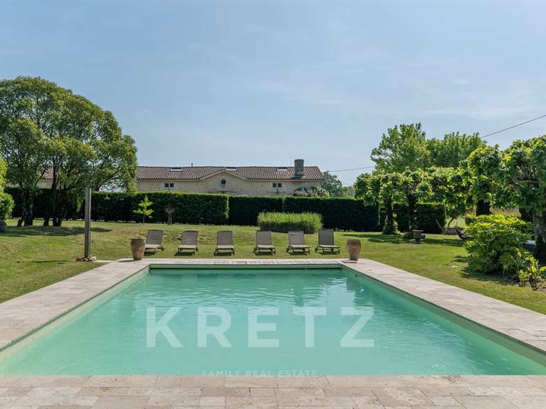 Maison Tresses - 10 chambres - 804m²