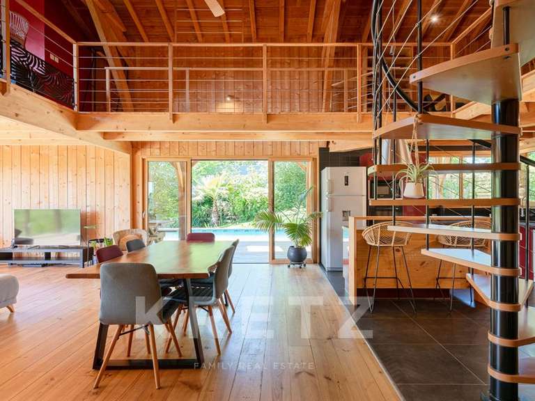 Maison Bayonne - 6 chambres - 193m²