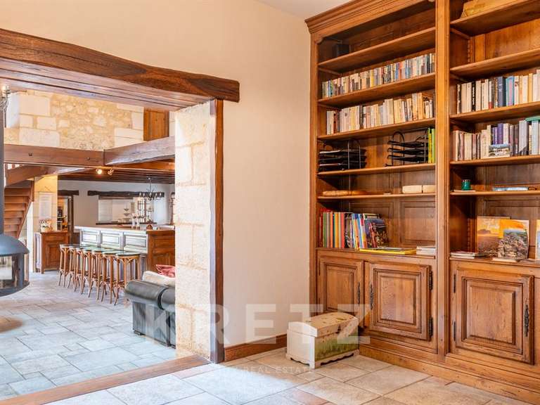 Maison Carignan-de-Bordeaux - 5 chambres - 283m²