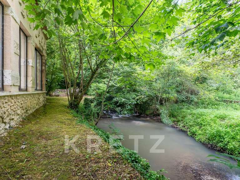 Maison Carignan-de-Bordeaux - 5 chambres - 283m²