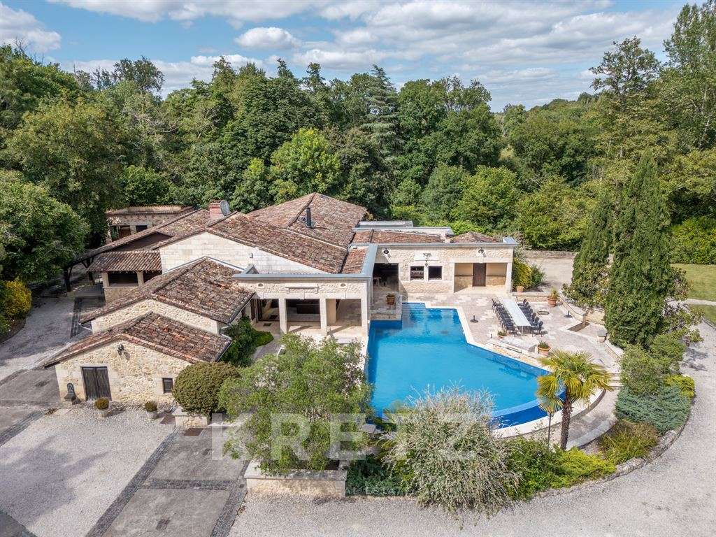 Maison Carignan-de-Bordeaux
