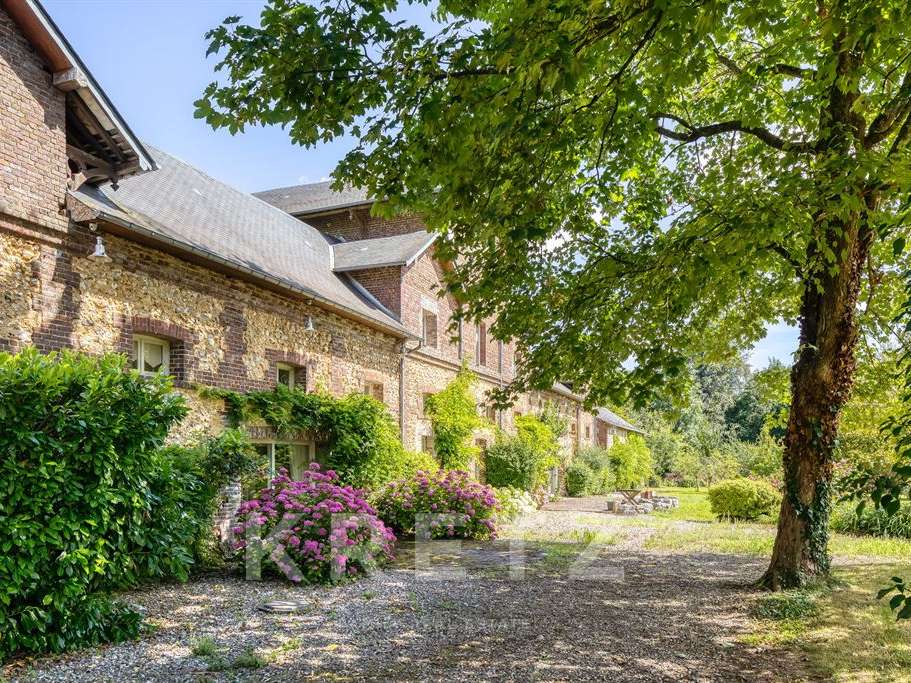 Maison Bosc-Guérard-Saint-Adrien