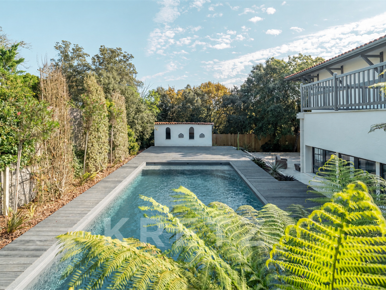 Maison Arcachon - 6 chambres - 410m²