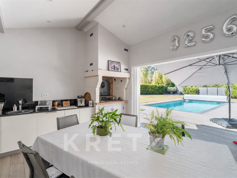 Maison Saint-Loubès - 4 chambres - 195m²