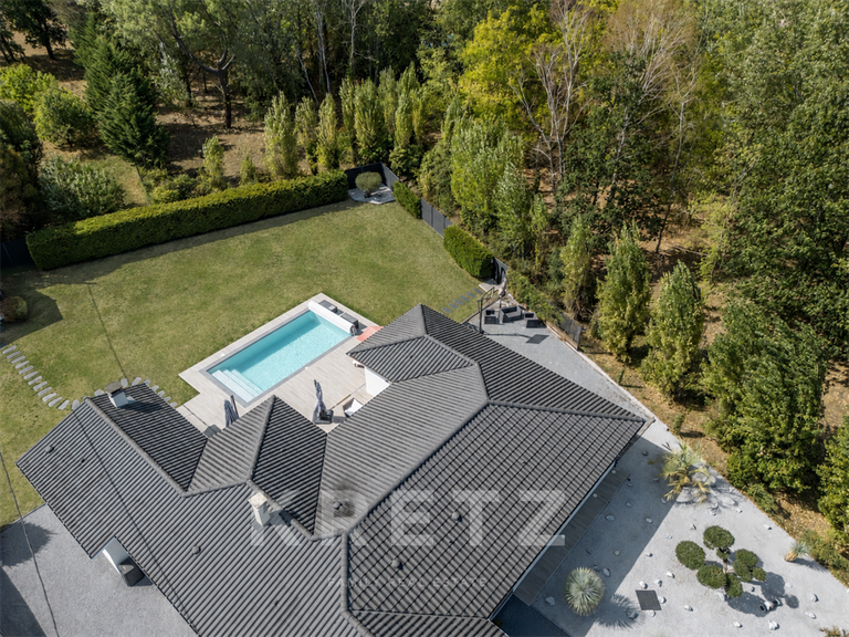 Maison Saint-Loubès - 4 chambres - 195m²