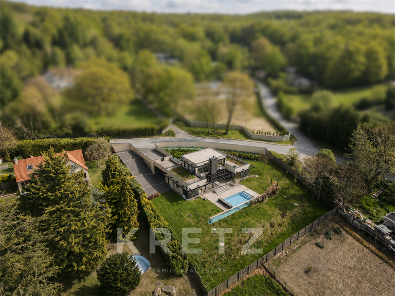 Maison Bazemont - 5 chambres - 310m²