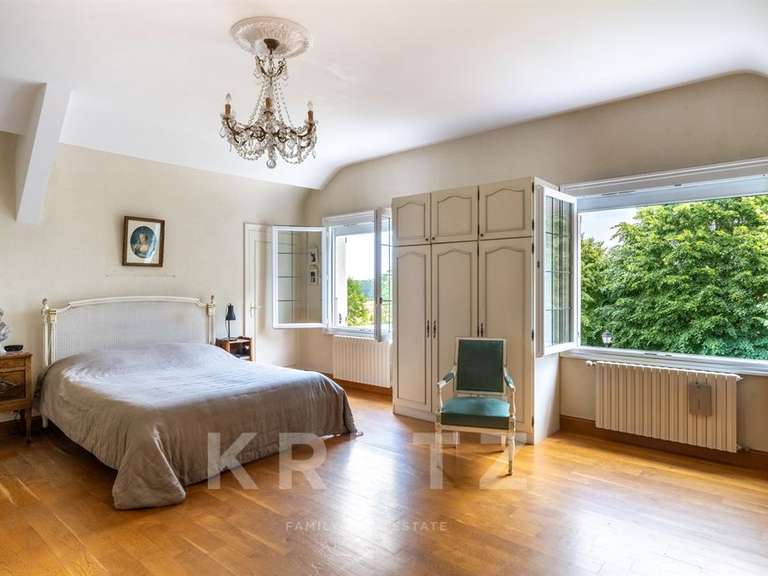 Maison Orgerus - 5 chambres - 292m²