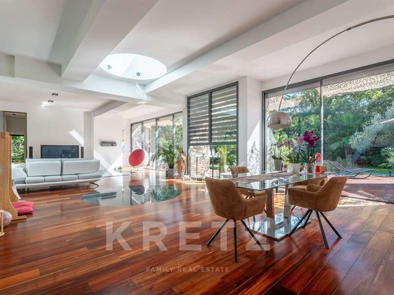 Maison Mérignac - 4 chambres - 320m²
