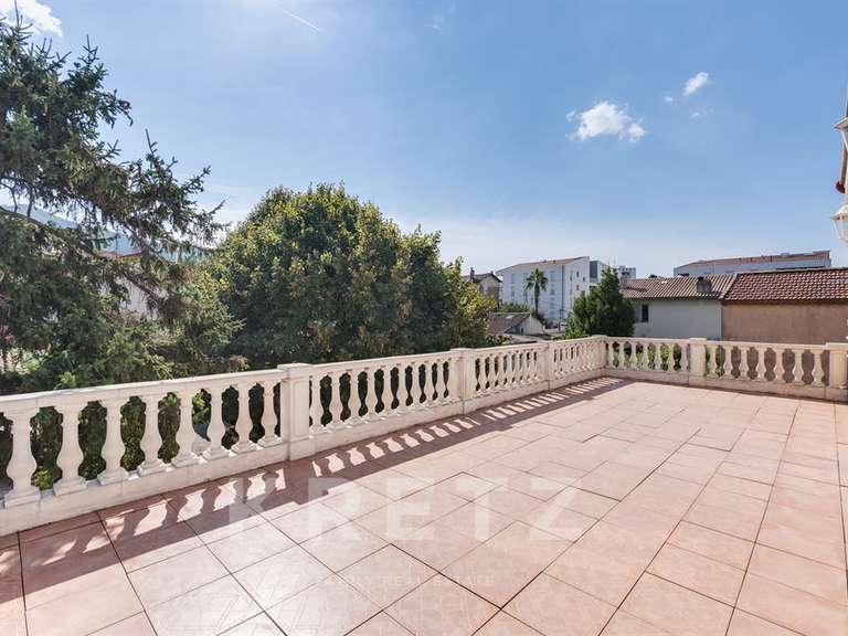 Maison Marseille 11e - 3 chambres - 146m²