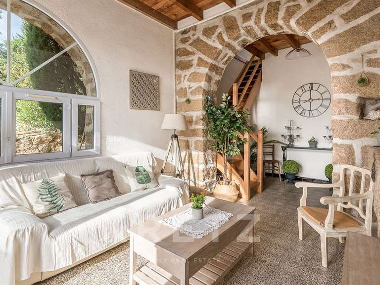 Maison Pietrosella - 9 chambres - 281m²