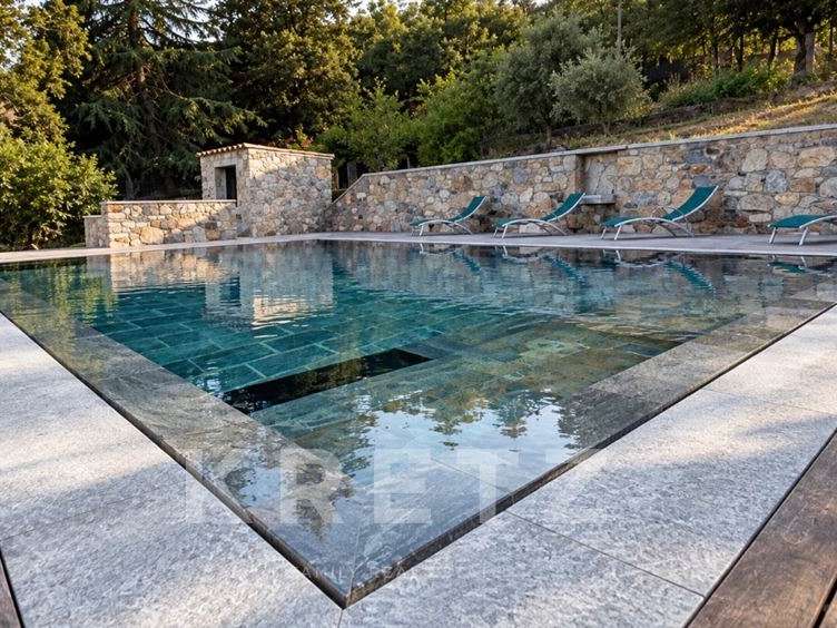Maison Corte - 3 chambres - 295m²