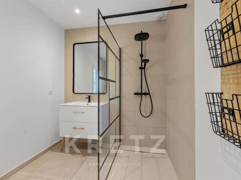 Maison Saint-Raphaël - 6 chambres - 400m²