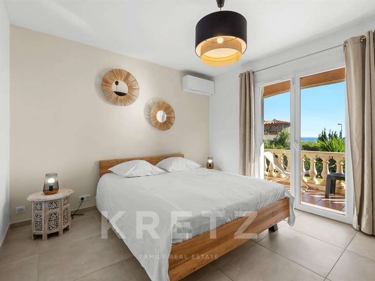 Maison Saint-Raphaël - 6 chambres - 400m²