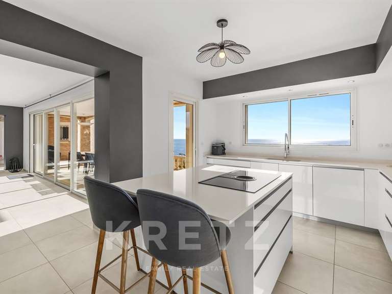 Maison Saint-Raphaël - 6 chambres - 400m²