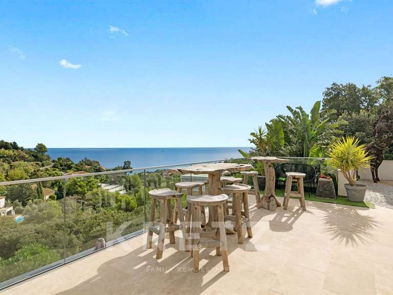 Maison Les issambres - 5 chambres - 265m²