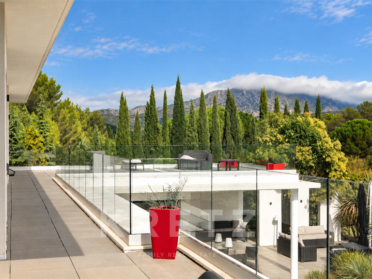 Maison Aix-en-Provence - 5 chambres - 325m²