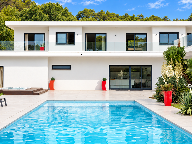 Maison Aix-en-Provence - 5 chambres - 325m²