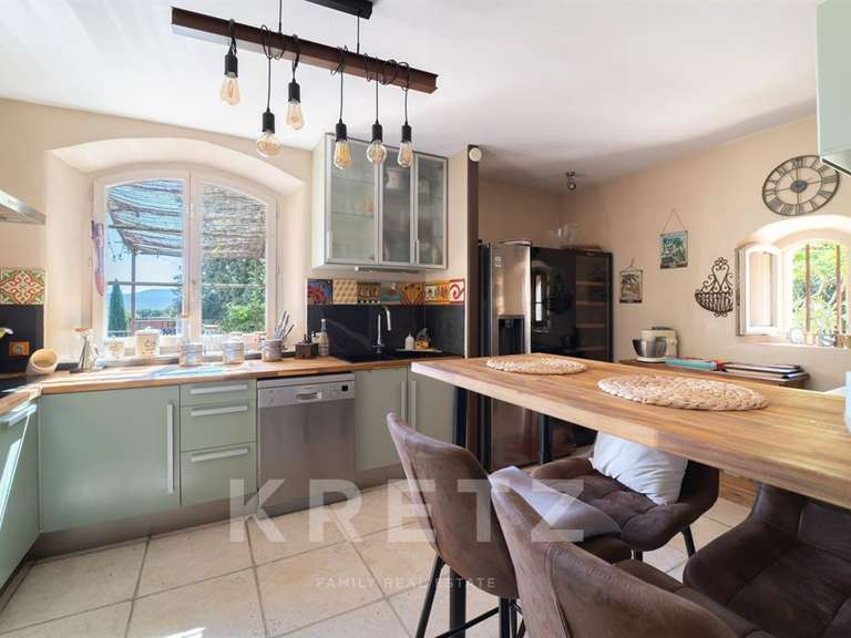 Maison Puget - 5 chambres - 196m²