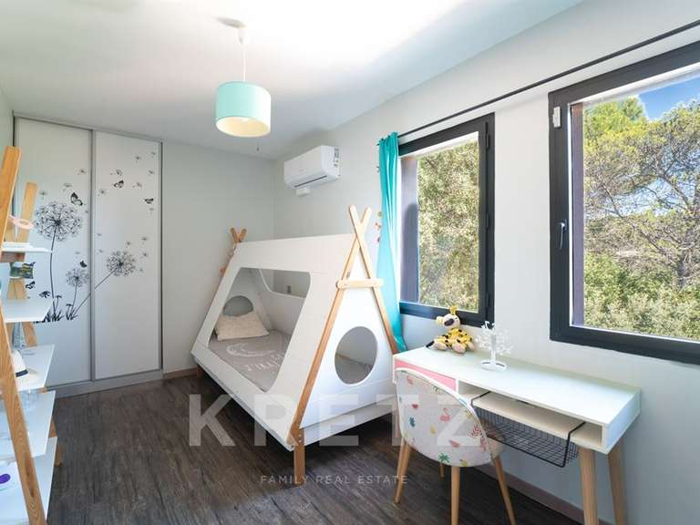 Maison Puget - 5 chambres - 196m²