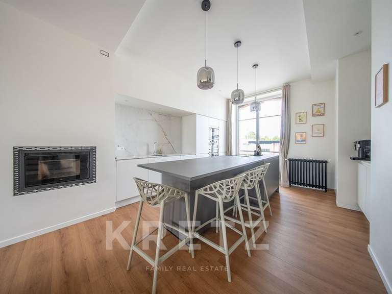Maison Ploemeur Centre Ville - 5 chambres - 199m²