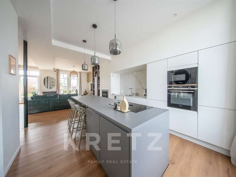 Maison Ploemeur Centre Ville - 5 chambres - 199m²