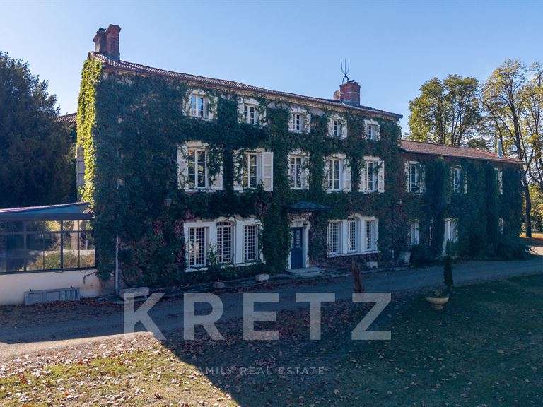 House L'Hôpital-le-Grand - 6 bedrooms - 563m²