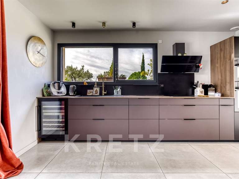 Maison Forcalquier - 3 chambres - 175m²