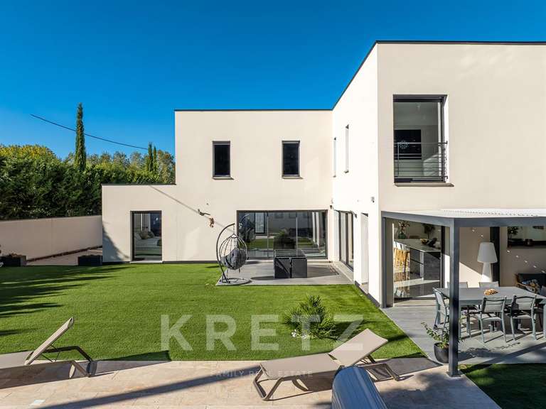 Maison Vaison-la-Romaine - 5 chambres - 265m²