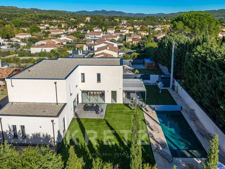 Maison Vaison-la-Romaine - 5 chambres - 265m²