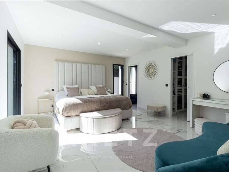 Maison Vaison-la-Romaine - 5 chambres - 265m²