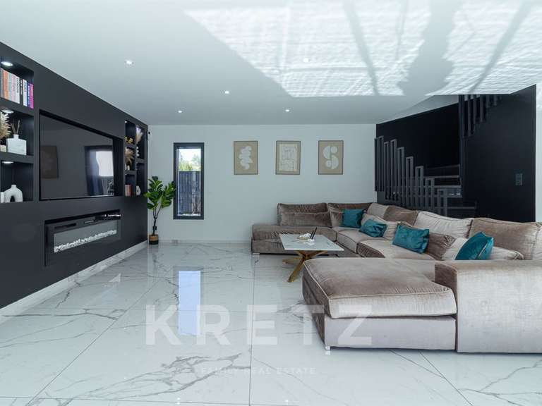 Maison Vaison-la-Romaine - 5 chambres - 265m²