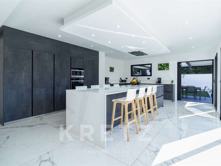 Maison Vaison-la-Romaine - 5 chambres - 265m²