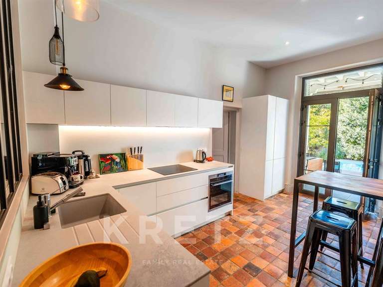 Maison Aix-les-Bains - 7 chambres - 250m²