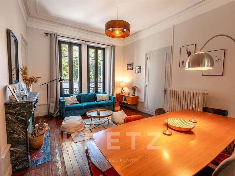 Maison Aix-les-Bains - 7 chambres - 250m²