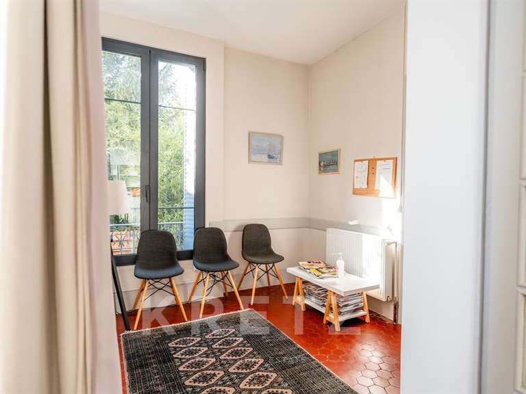 Maison Aix-les-Bains - 7 chambres - 250m²