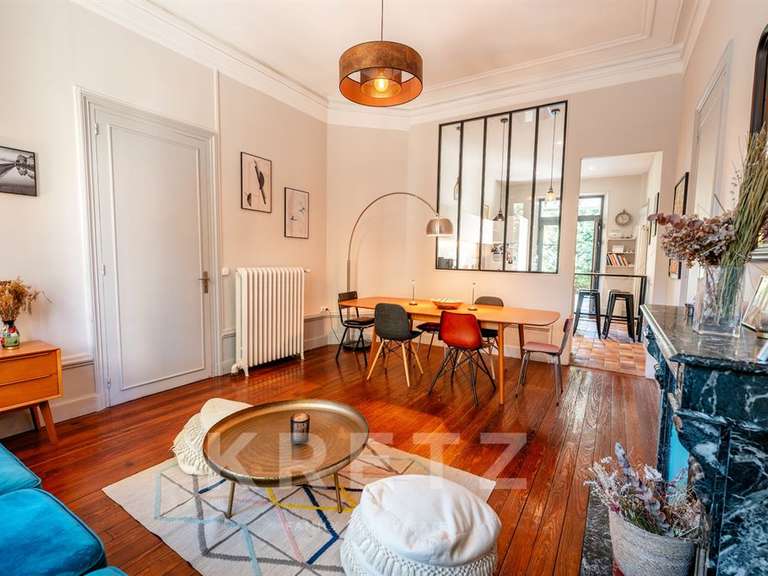 Maison Aix-les-Bains - 7 chambres - 250m²