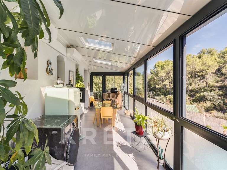 Maison Marseille 11e - 2 chambres - 133m²