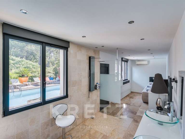 Maison Marseille 11e - 2 chambres - 133m²