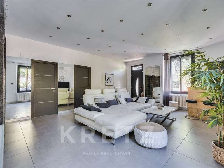 Maison Marseille 11e - 2 chambres - 133m²